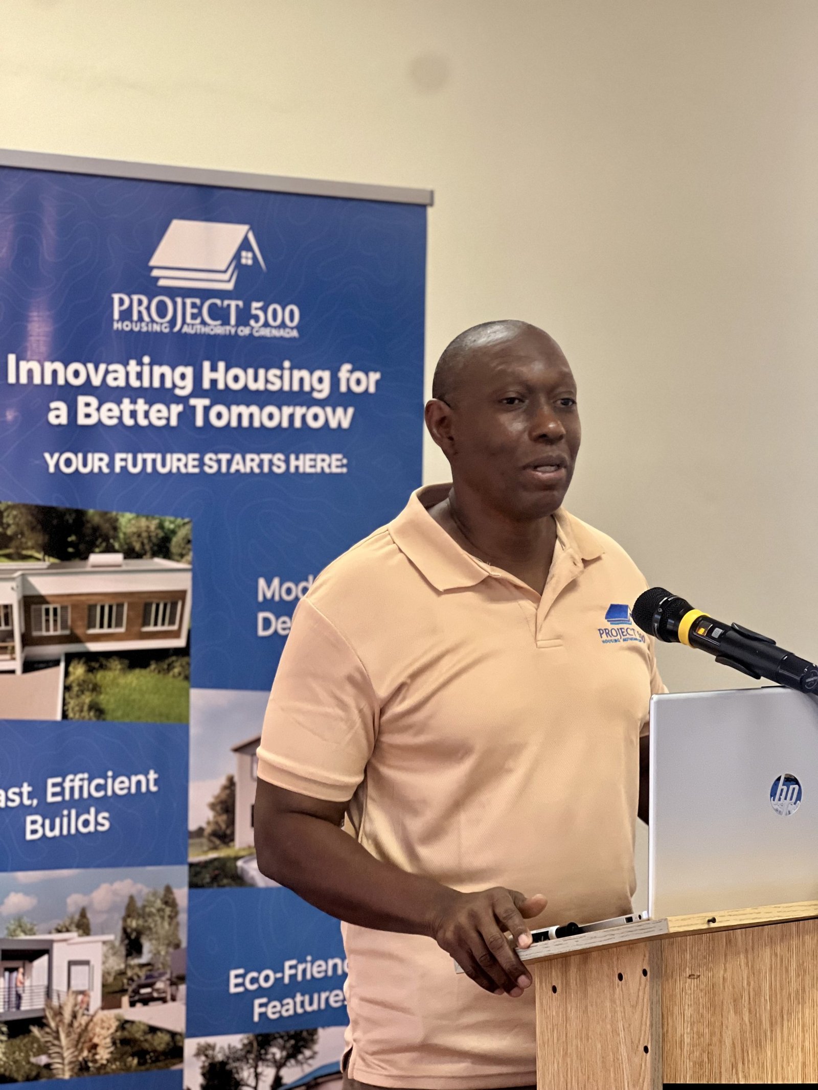 A speaker presenting to banking and finance representatives.
